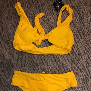 NEW WITH TAGS Zaful Yellow Tie Bikini